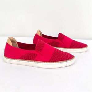 UGG Sammy Trainer Red Pepper Knit Lightweight Mesh Slip On Sneakers Size 8